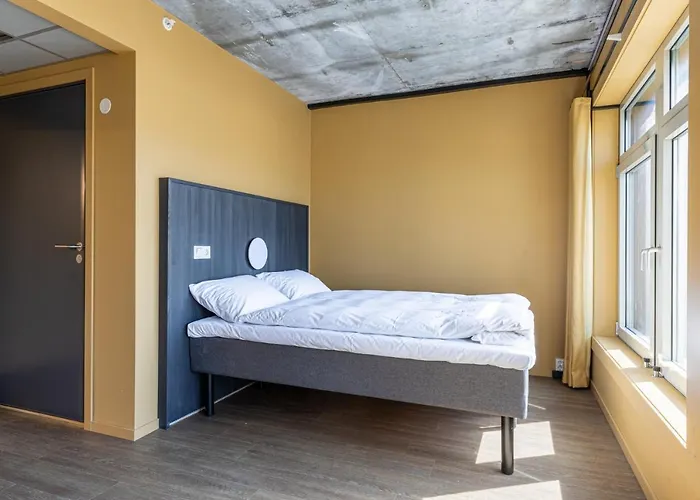 Отель Hotell Arendal *