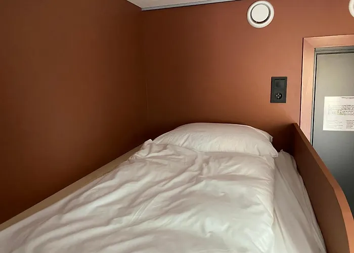 Отель Hotell Arendal *